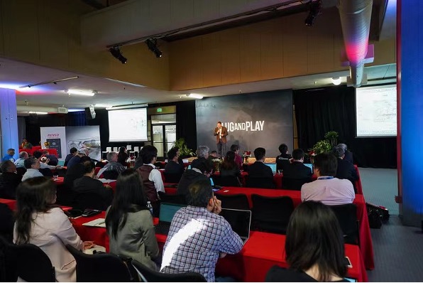 火币大学全球区块链赋能峰会