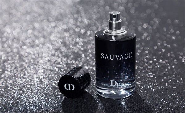 中国香水凭什么出圈？ 