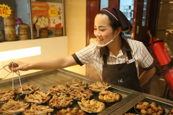 1677078678467598.jpg bb8917b5139e122fb23a7e5e11.jpg