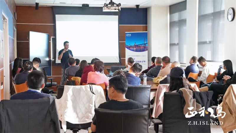 18 - 640？wx_fmt=jpeg.jpg